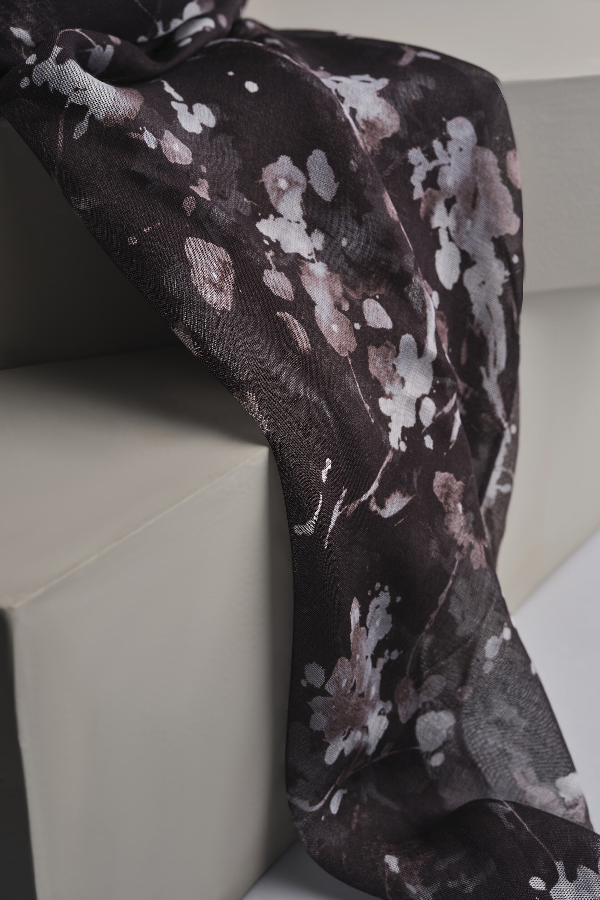 Floral Print Scarf, , image 3